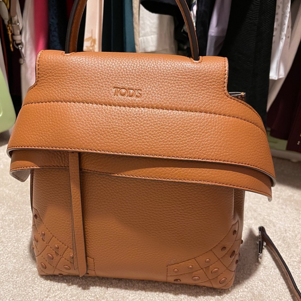 Tod’s wave backapck